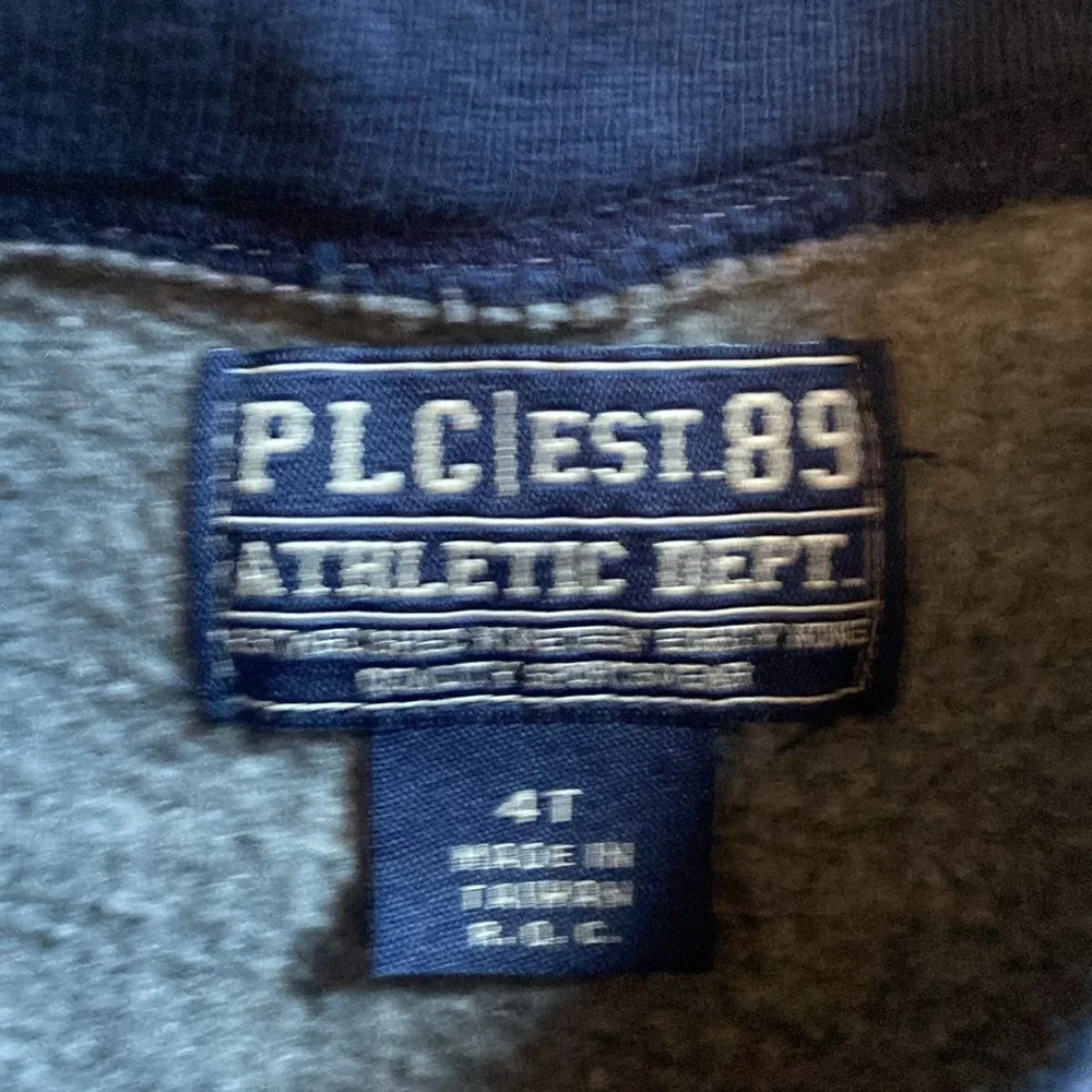 Set of 2 Children’s Place Boys Size 4T Warm Winter Sweatshirts